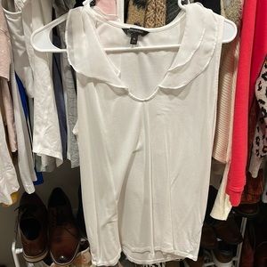 Sleeveless blouse